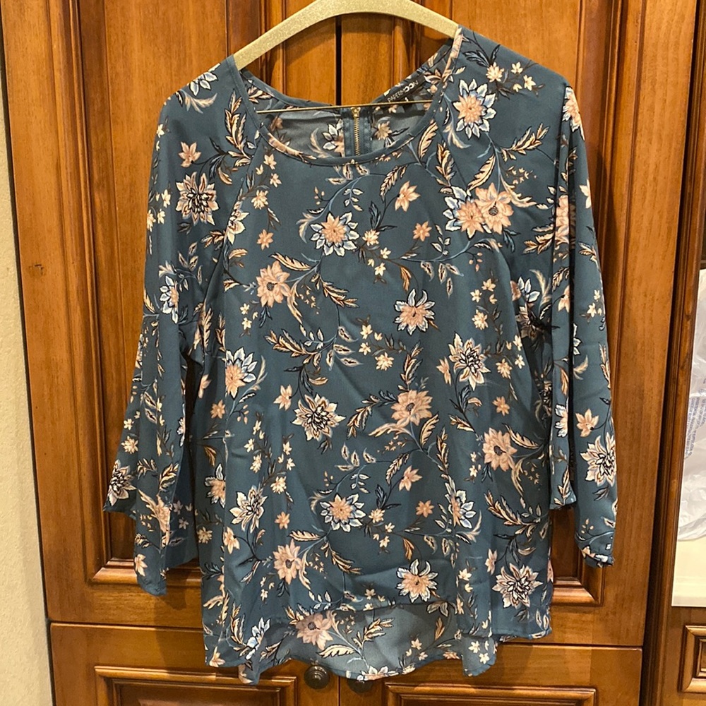 Papermoon blouse.